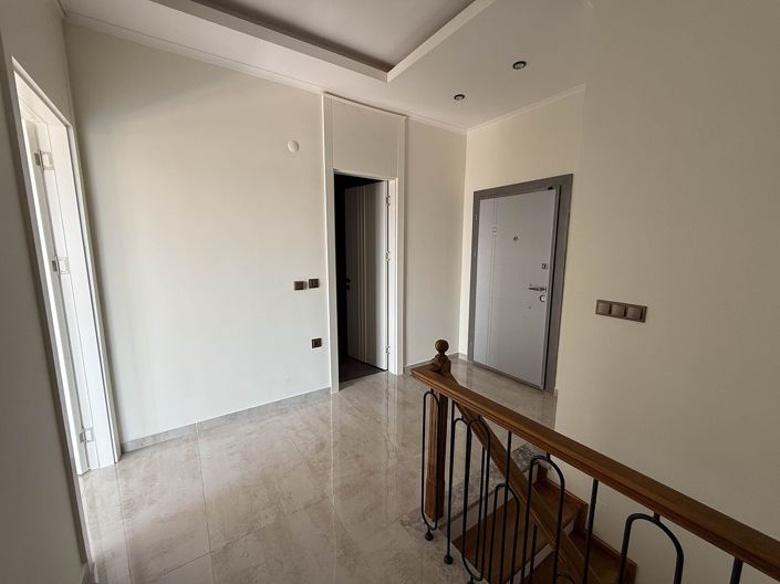 Image No.23-2 Bed Apartment for sale