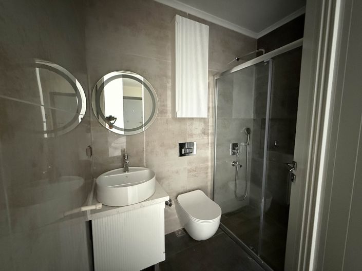 Image No.25-2 Bed Apartment for sale