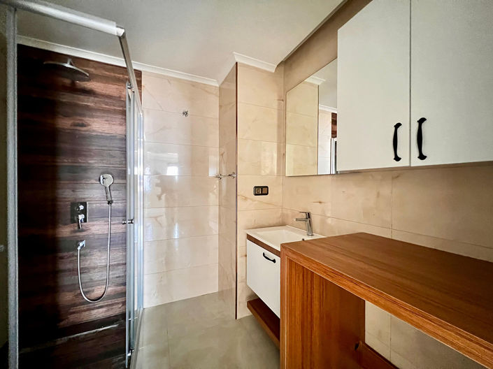 Image No.27-2 Bed Apartment for sale