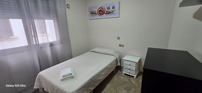 Image No.8-3 Bed Apartment for sale