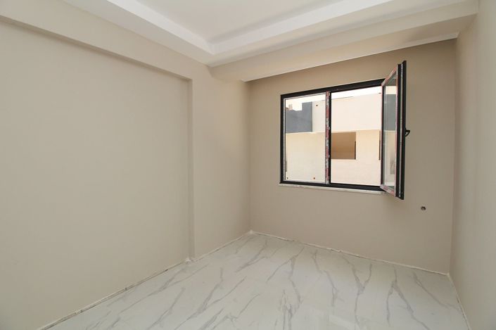 Image No.10-3 Bed Apartment for sale