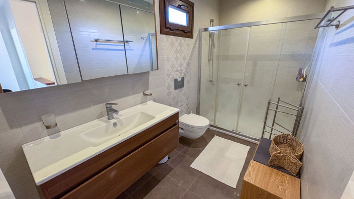 Image No.58-4 Bed House/Villa for sale