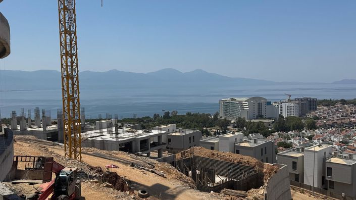 Image No.53-2 Bed Apartment for sale