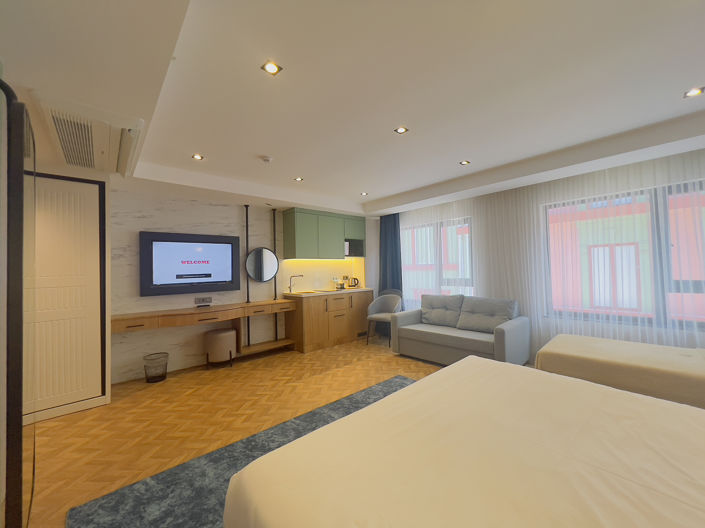 Image No.13-28 Bed Commercial for sale