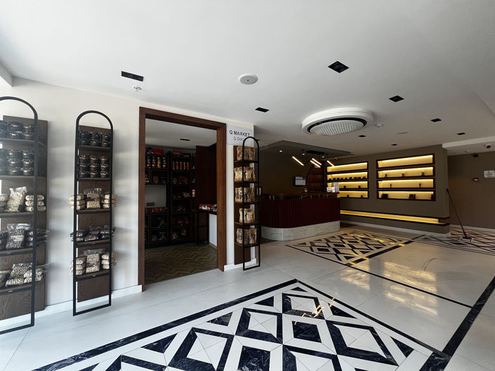 Image No.6-28 Bed Commercial for sale