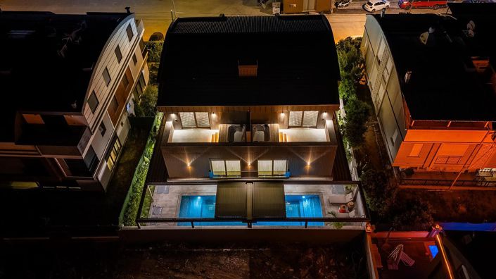 Image No.5-Maison / Villa de 4 chambres à vendre à Güzeloba