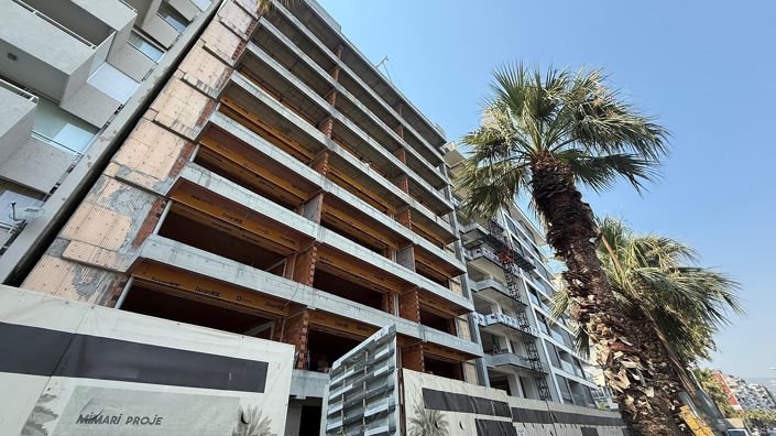 Image No.5-5 Bed Apartment for sale