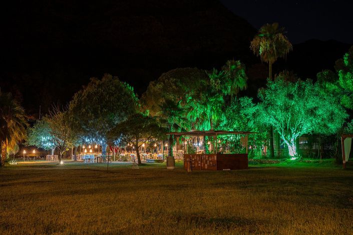 Image No.11-30 Bed Commercial for sale