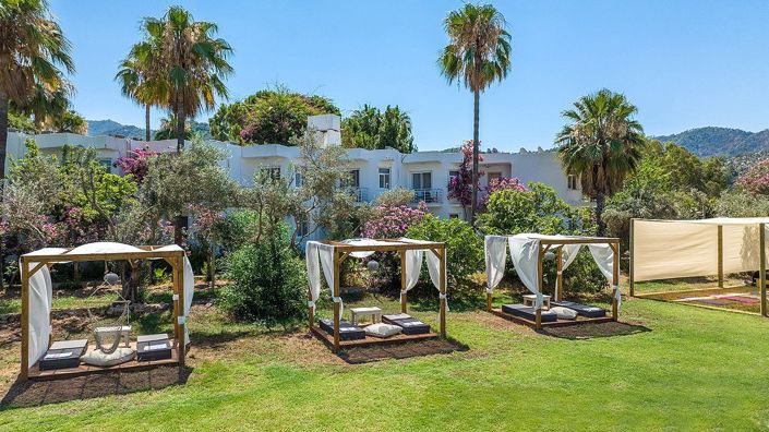 Image No.6-30 Bed Commercial for sale