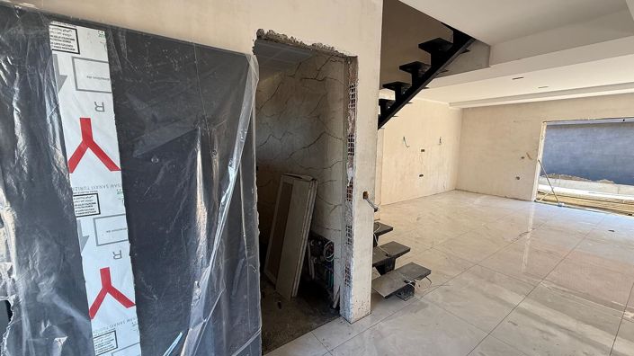 Image No.30-5 Bed House/Villa for sale