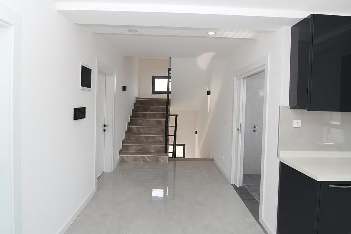 Image No.26-5 Bed House/Villa for sale