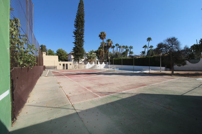 Image No.10-Maison / Villa de 6 chambres à vendre à Elche