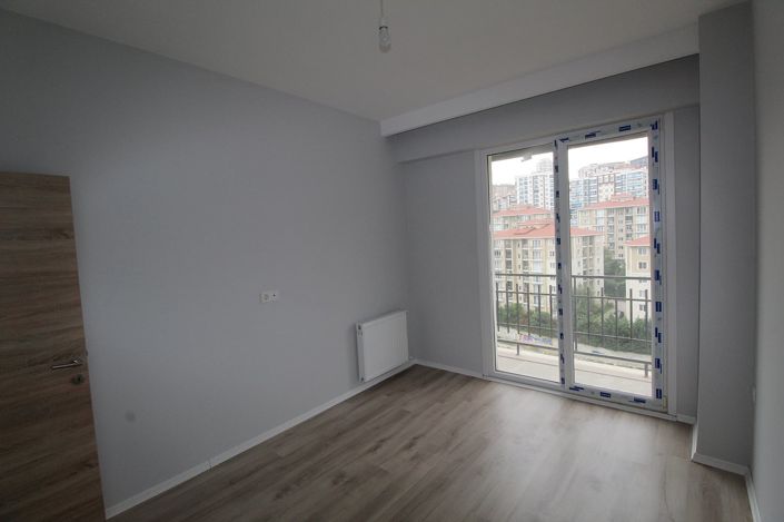 Image No.10-1 Bed Apartment for sale