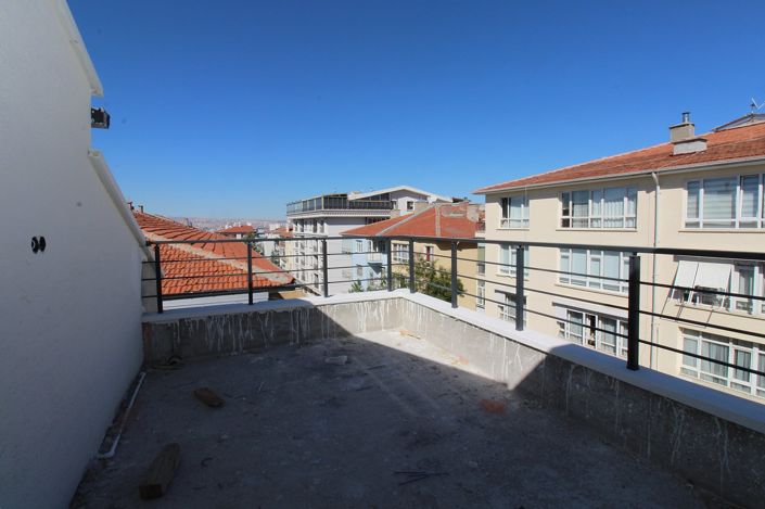 Image No.24-3 Bed Apartment for sale