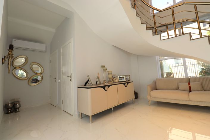 Image No.32-Maison / Villa de 4 chambres à vendre à Yesilbayir