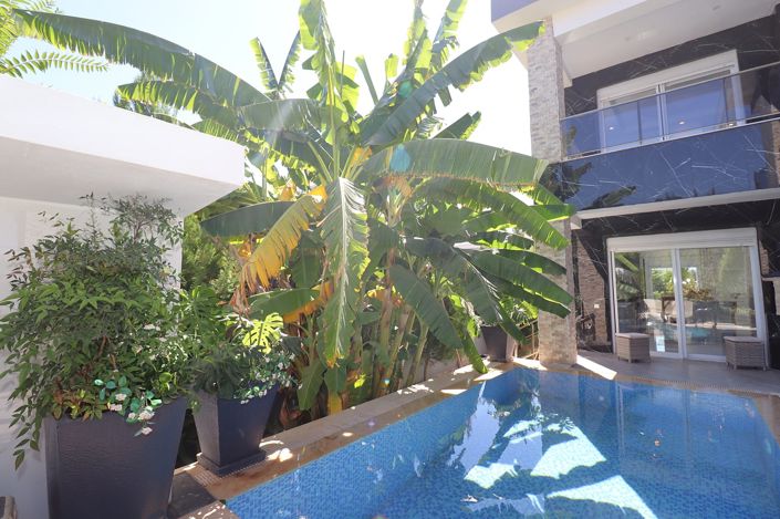 Image No.7-Maison / Villa de 4 chambres à vendre à Yesilbayir