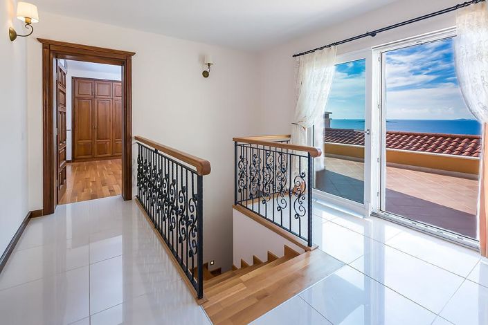 Image No.22-Maison / Villa de 8 chambres à vendre à Andifli