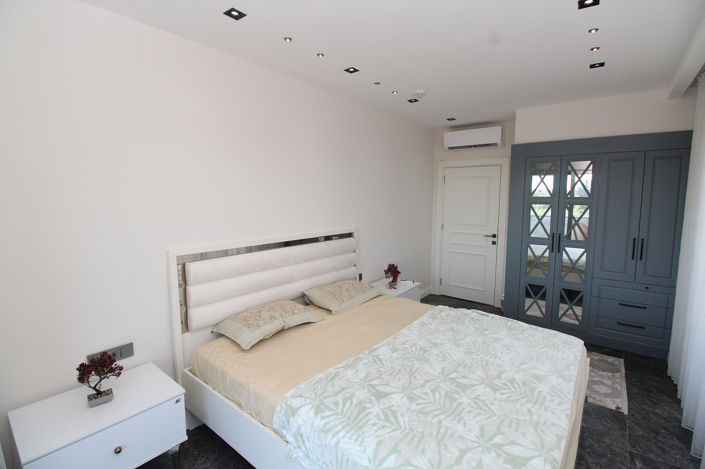 Image No.17-4 Bed House/Villa for sale