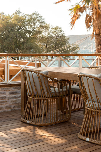 Image No.13-9 Bed Commercial for sale