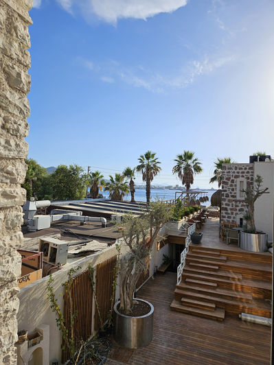 Image No.22-9 Bed Commercial for sale