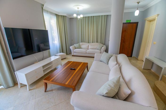 Image No.11-Maison / Villa de 5 chambres à vendre à Foca