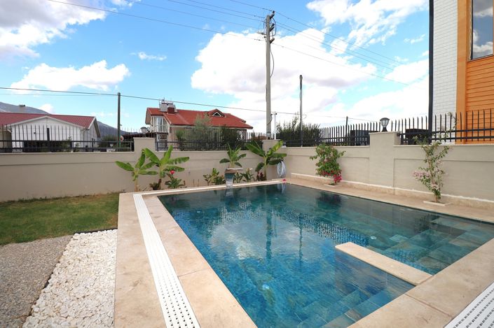 Image No.10-4 Bed House/Villa for sale