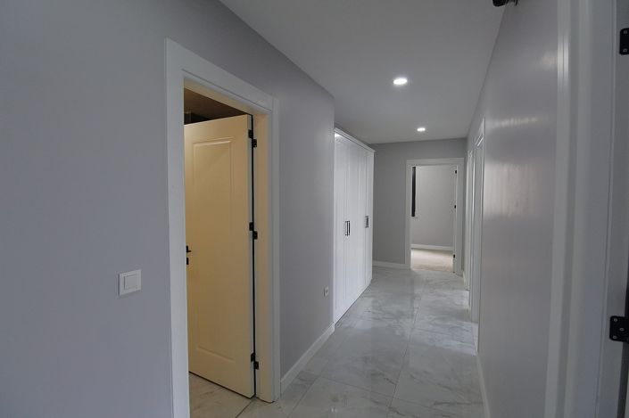 Image No.16-2 Bed Apartment for sale