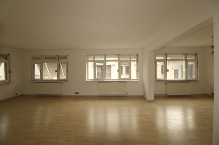 Image No.11-4 Bed Apartment for sale