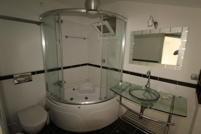 Image No.26-4 Bed Apartment for sale