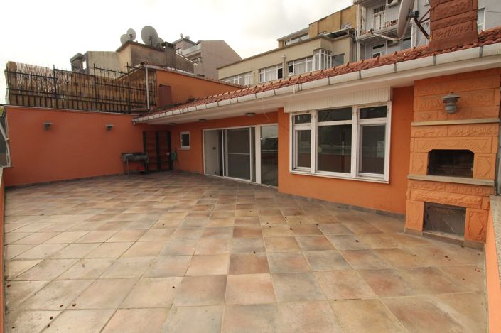 Image No.4-4 Bed Apartment for sale