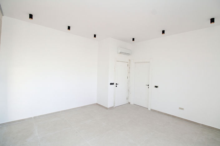 Image No.27-5 Bed House/Villa for sale