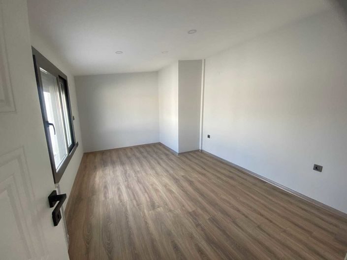 Image No.7-3 Bed Apartment for sale