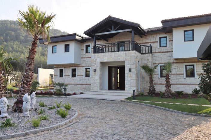 Image No.5-9 Bed House/Villa for sale