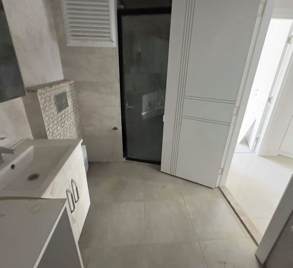 Image No.18-3 Bed Apartment for sale