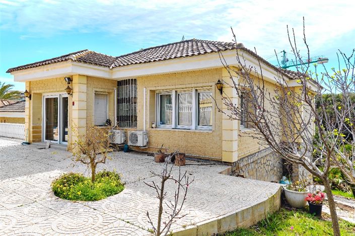 Image No.43-Villa de 4 chambres à vendre à Cabo Roig