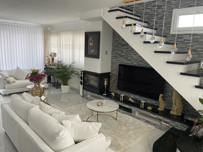 Image No.4-Villa de 4 chambres à vendre à Los Balcones