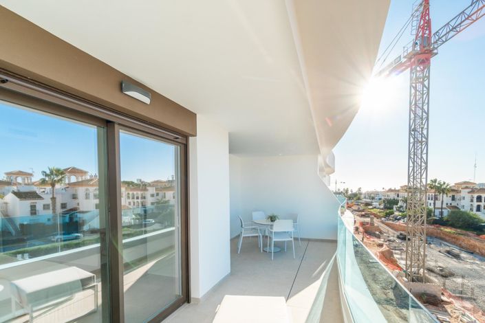 Image No.36-2 Bed Apartment for sale