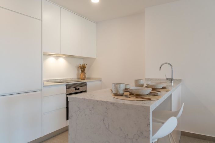 Image No.40-2 Bed Apartment for sale