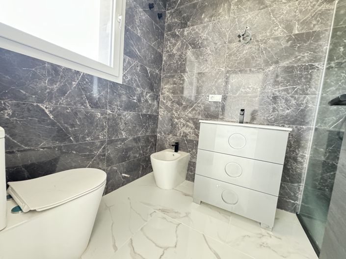 Image No.11-Villa de 4 chambres à vendre à Los Balcones