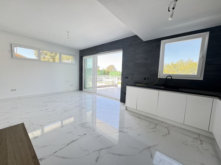 Image No.8-Villa de 4 chambres à vendre à Los Balcones