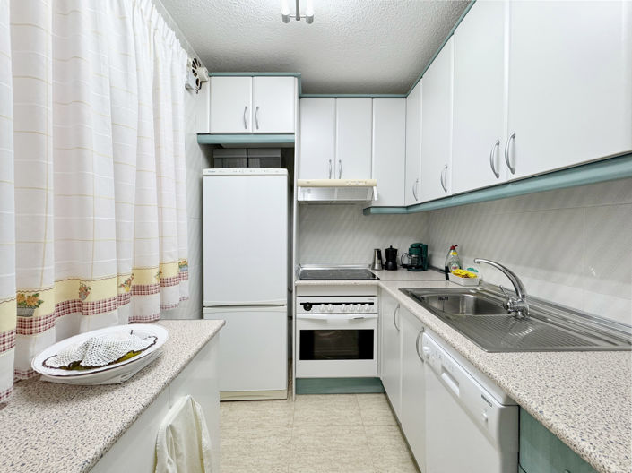 Image No.10-2 Bed Apartment for sale