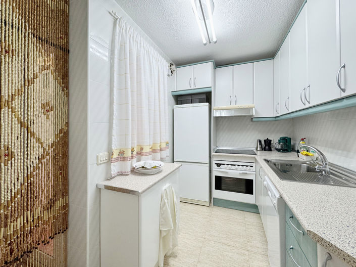 Image No.11-2 Bed Apartment for sale