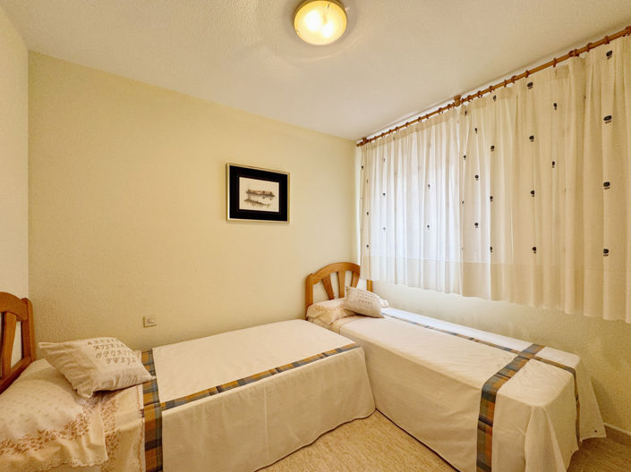 Image No.16-2 Bed Apartment for sale