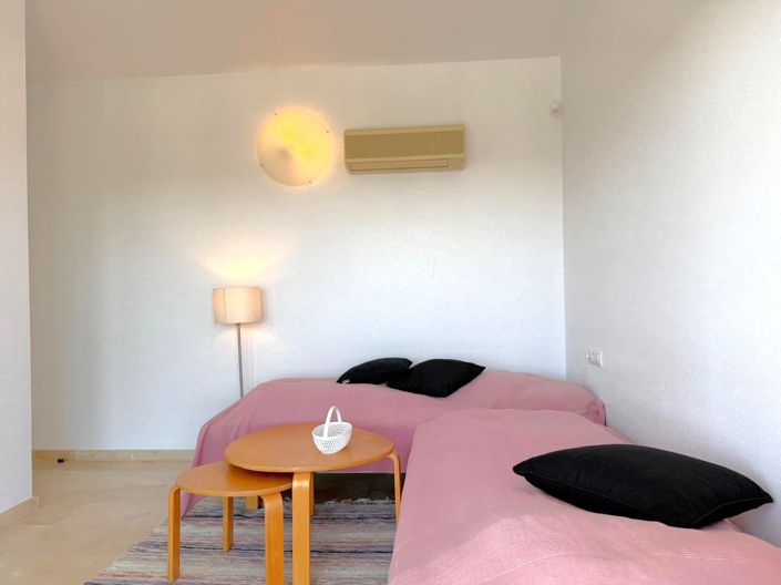 Image No.13-3 Bed Apartment for sale