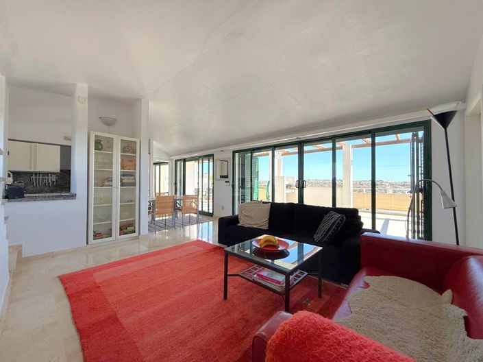 Image No.9-3 Bed Apartment for sale