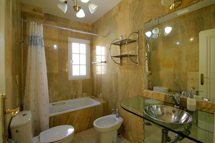 Image No.5-3 Bed Villa for sale