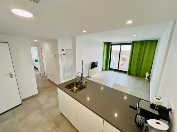 Image No.4-2 Bed Apartment for sale