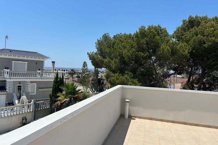 Image No.45-4 Bed Villa for sale