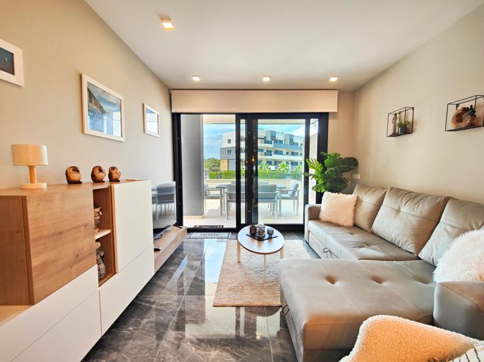 Image No.22-2 Bed Apartment for sale