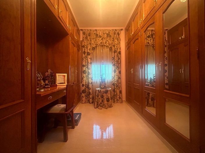 Image No.18-3 Bed Villa for sale